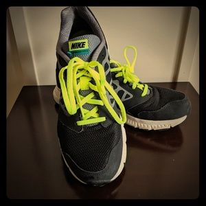 Nike Downshifter 6 Shoes